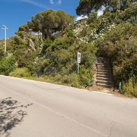 Casa Dell'asino - Goelba Апартаменты
